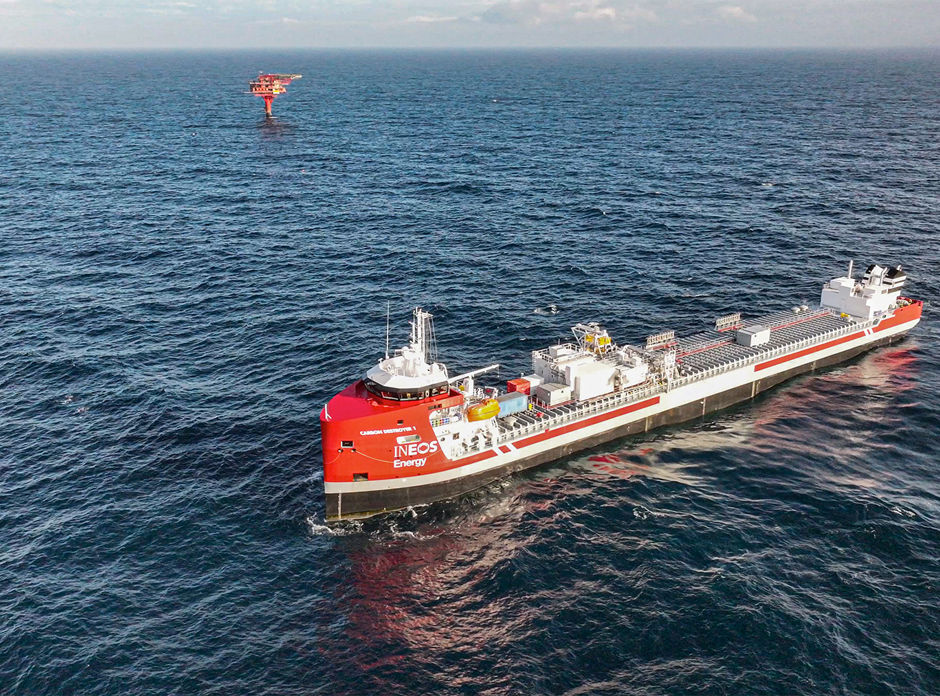 CD1 Ship + Nini Platform